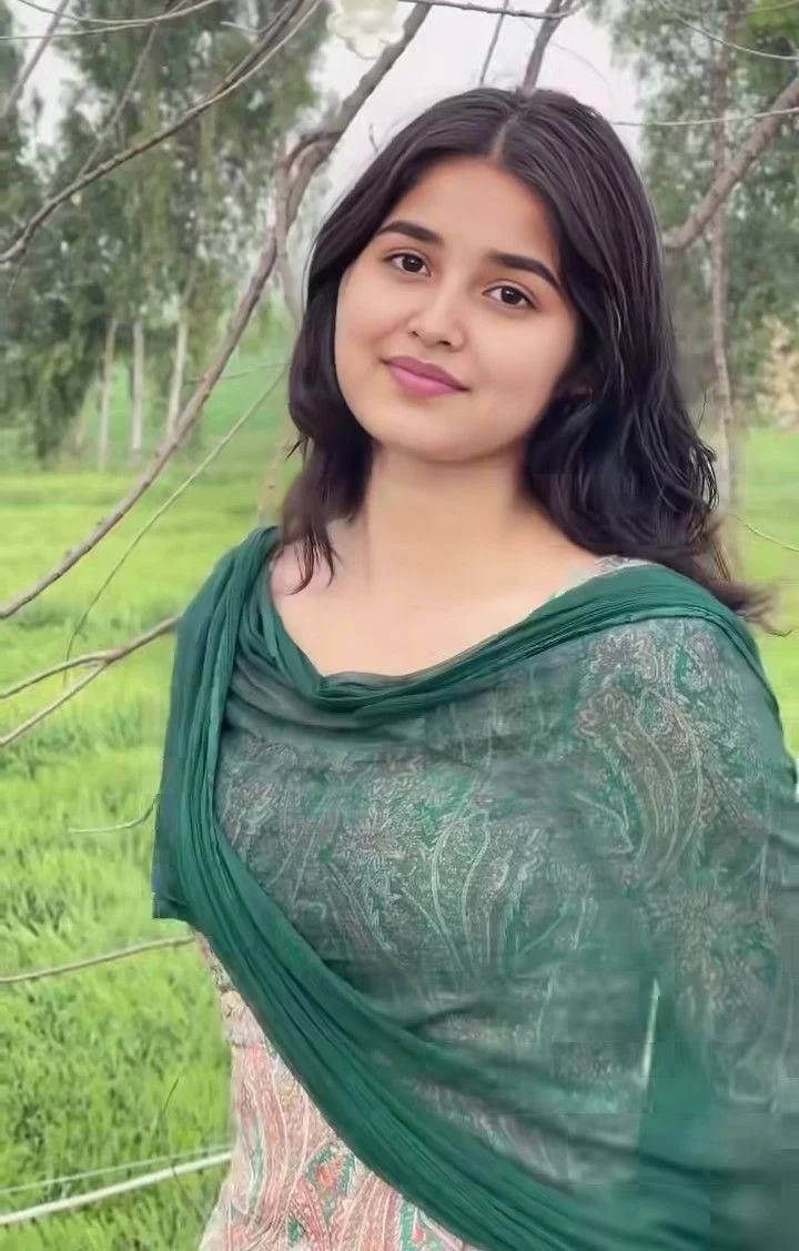 Hot Call Girls Lucknow - Riya